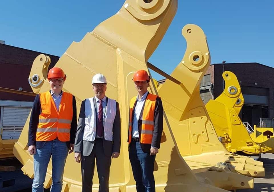 Zu Besuch bei Komatsu